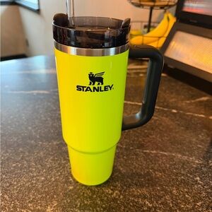 Stanley Bright Yellow 30oz Travel Mug